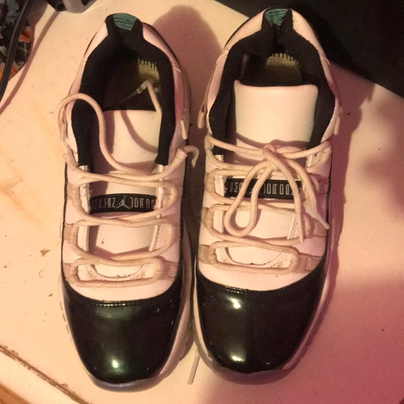 Air Jordan’s retro 11 - Picture 2 of 3